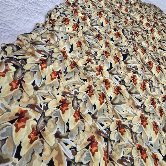 Kika Vargas Baby Quilted Ruffle Edge Floral Print Sleep Sack Wearable Blanket - Picture 12 of 14